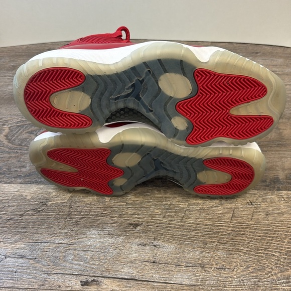 Jordan 11 Retro ‘Win Like 96’ 378037-623 Size 10 - Picture 8 of 13